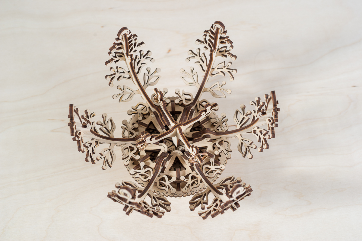 Mô Hình Gỗ Cơ Khí - UGEARS MECHANICAL FLOWER - Chính hãng