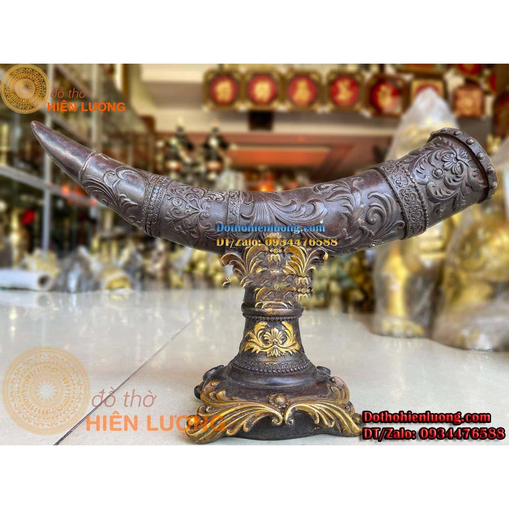 Biểu Tượng Tù Và Chữ Phúc Có Đế Bằng Đồng Màu Giả Cổ Đẹp