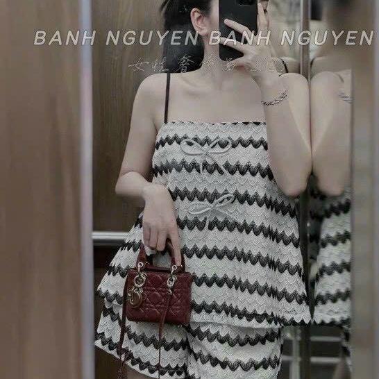 Set bộ nữ, áo hai dây kèm quần short chất vải thoải mái Trendy Clothing