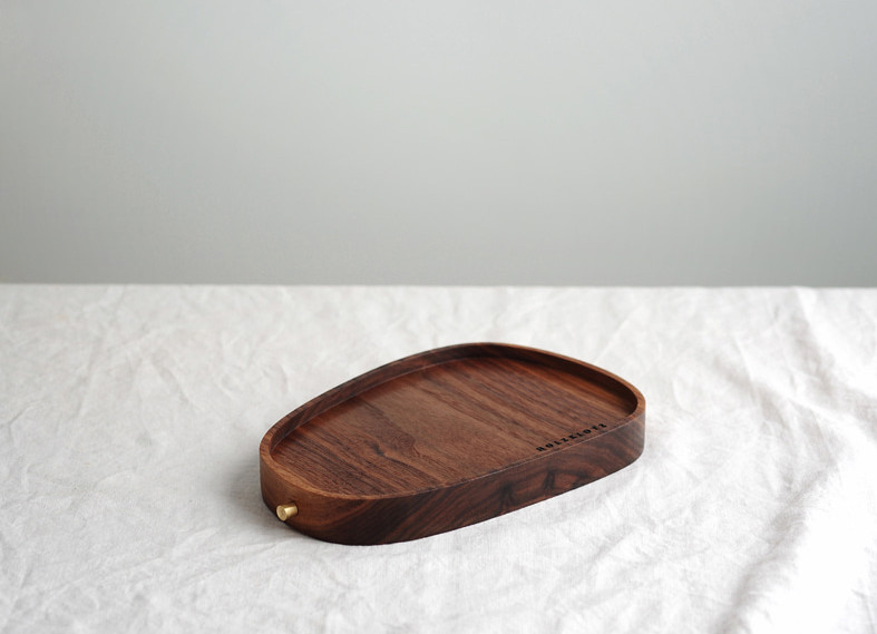 Khay Oval  gỗ óc chó 15001 Holzklotz (23x15cm)