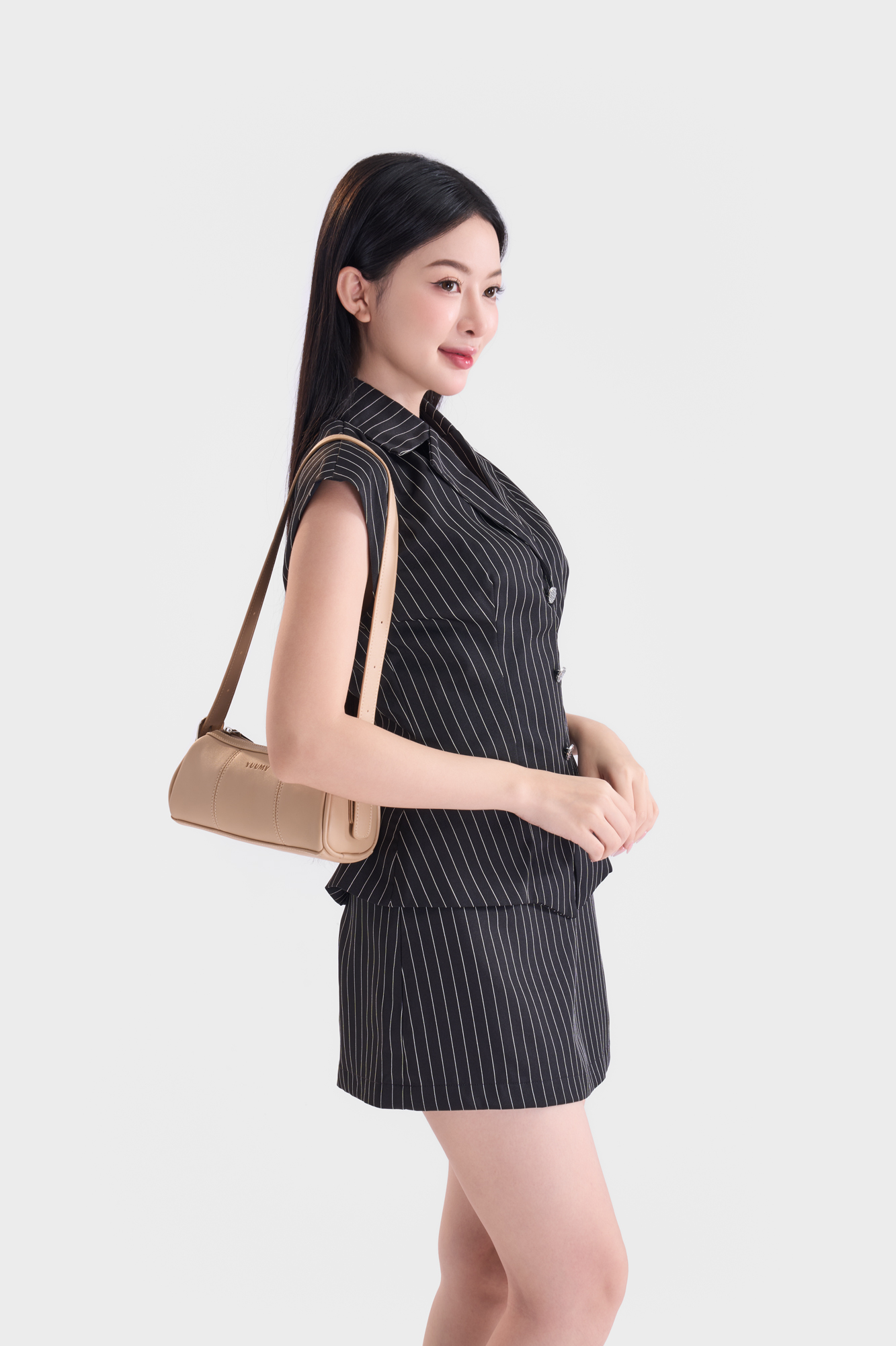 Túi Yuumy ( Thời trang nữ dáng trụ năng động - Túi đeo vai da Seasand YN308 )