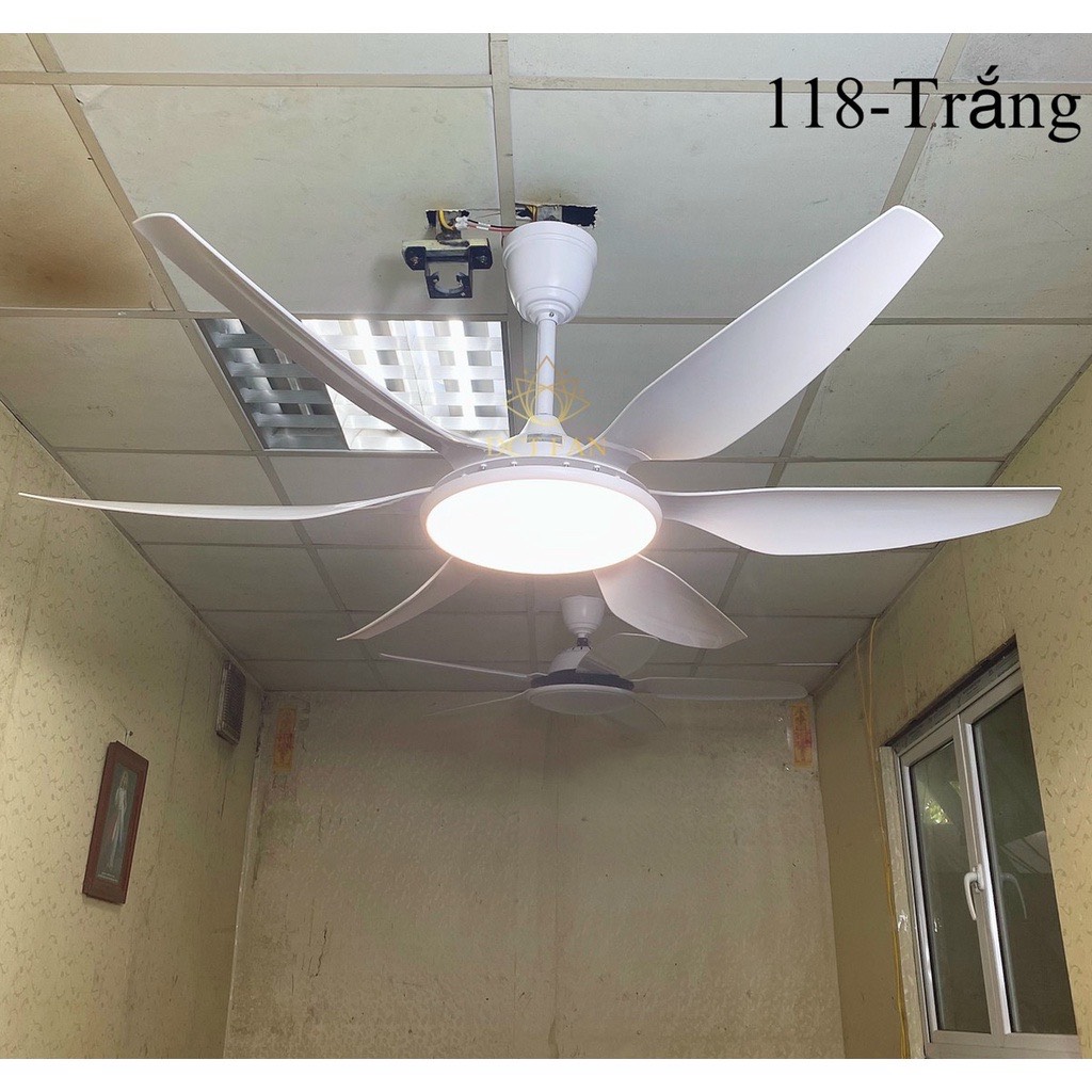 Quạt trần 6 cánh động cơ DC tiết kiệm điện, Có điều khiển từ xa, đèn ánh sáng 3 chế độ màu, quạt rất mát và êm