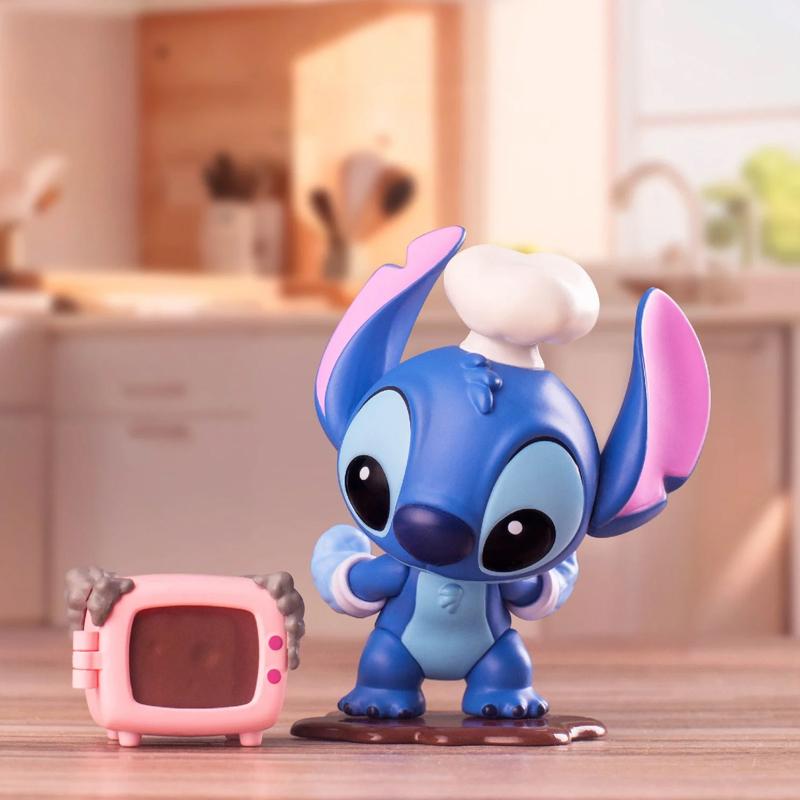 Đồ Chơi Mô Hình Pop Mart Disney Stitch On A Date (Mẫu Bên Trong Là Ngẫu Nhiên)