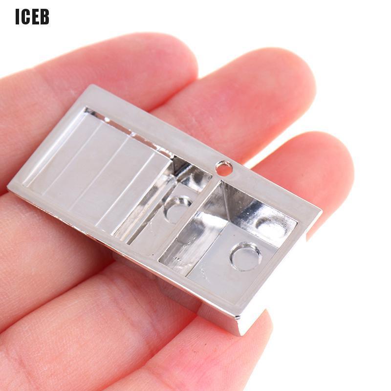 Bồn Rửa Mặt Mini Bằng Hợp Kim Cho Nhà Búp Bê