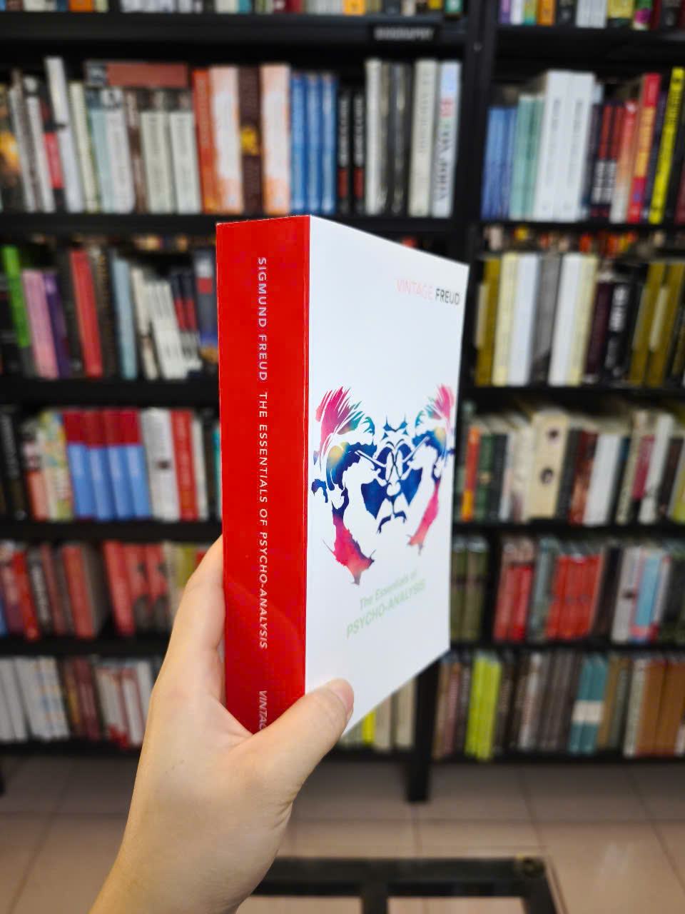 Sách - The Essentials of Psycho Analysis by Sigmund Freud - Psychology /Nonfiction/ Philosophy in English