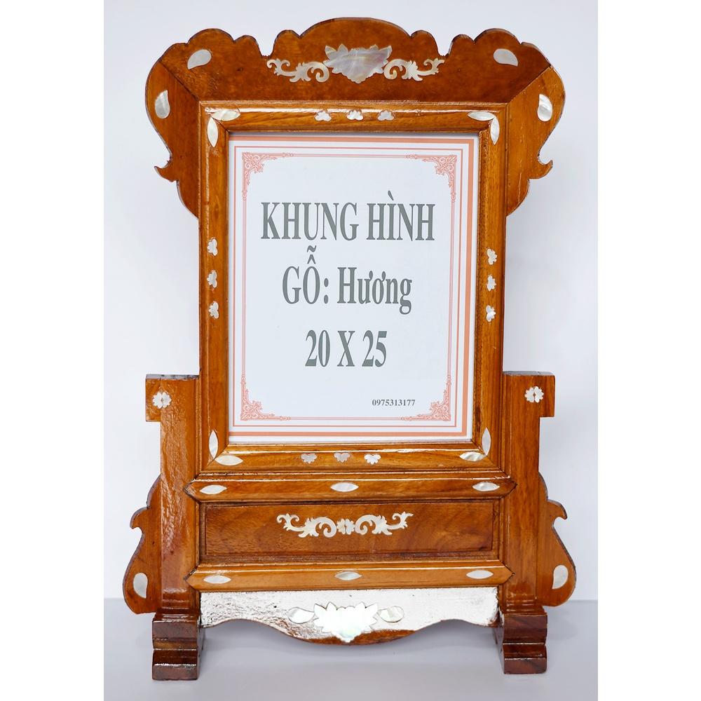 Khung hình thờ gỗ hương (20 x 25)