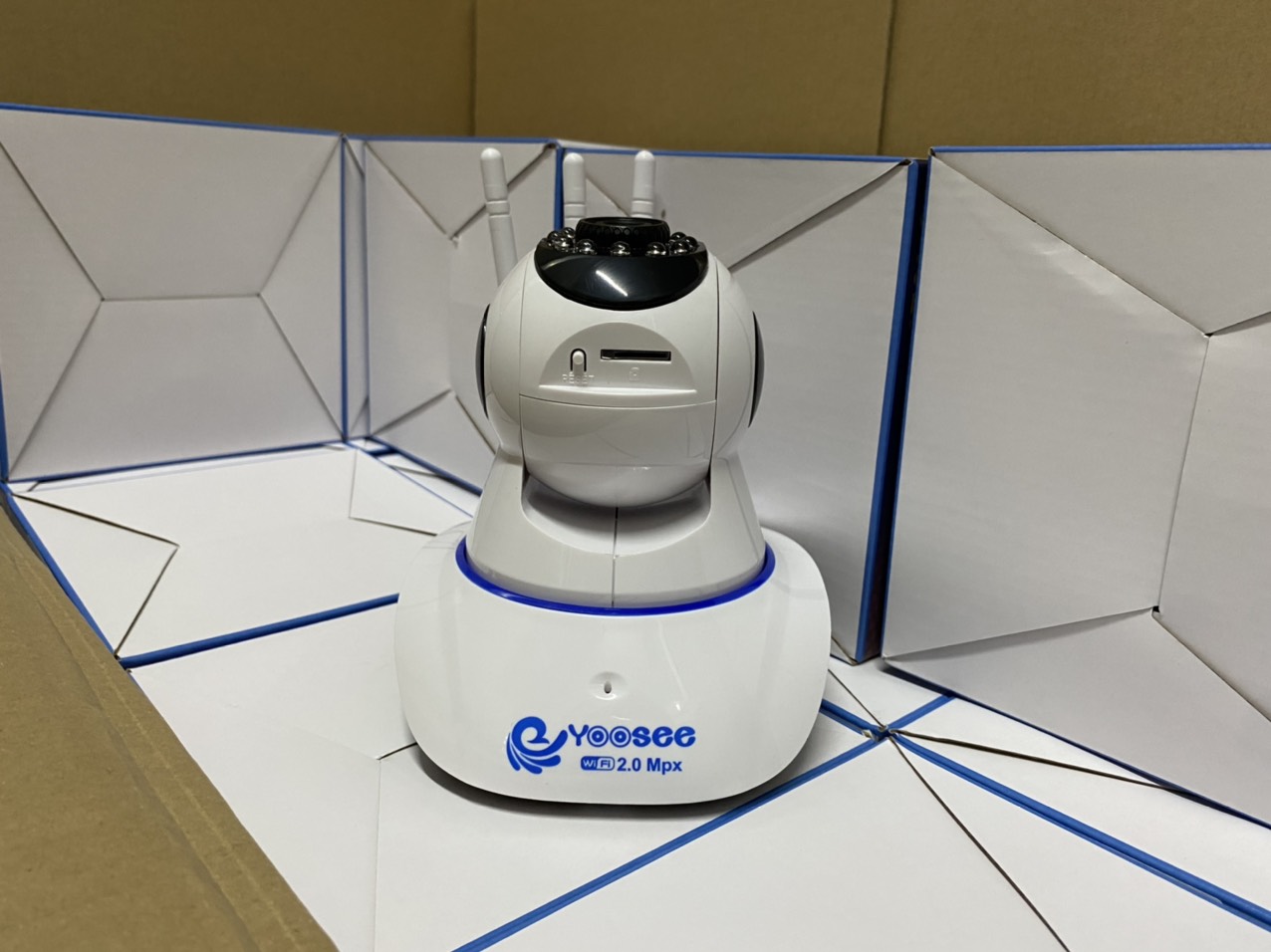 Camera Wifi Yoosee Chuẩn 3 Râu 11 LED Full HD - Hàng Nhập Khẩu