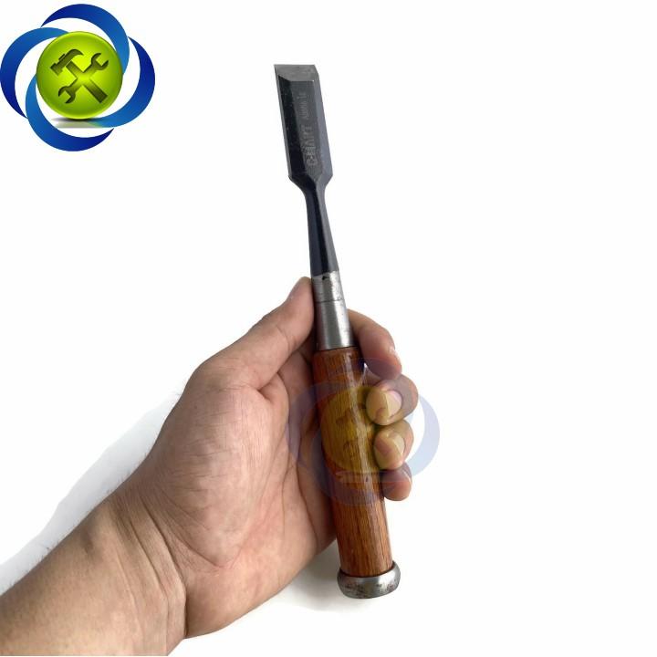 Đục thợ mộc cán gỗ C-Mart A0088-18 18mm