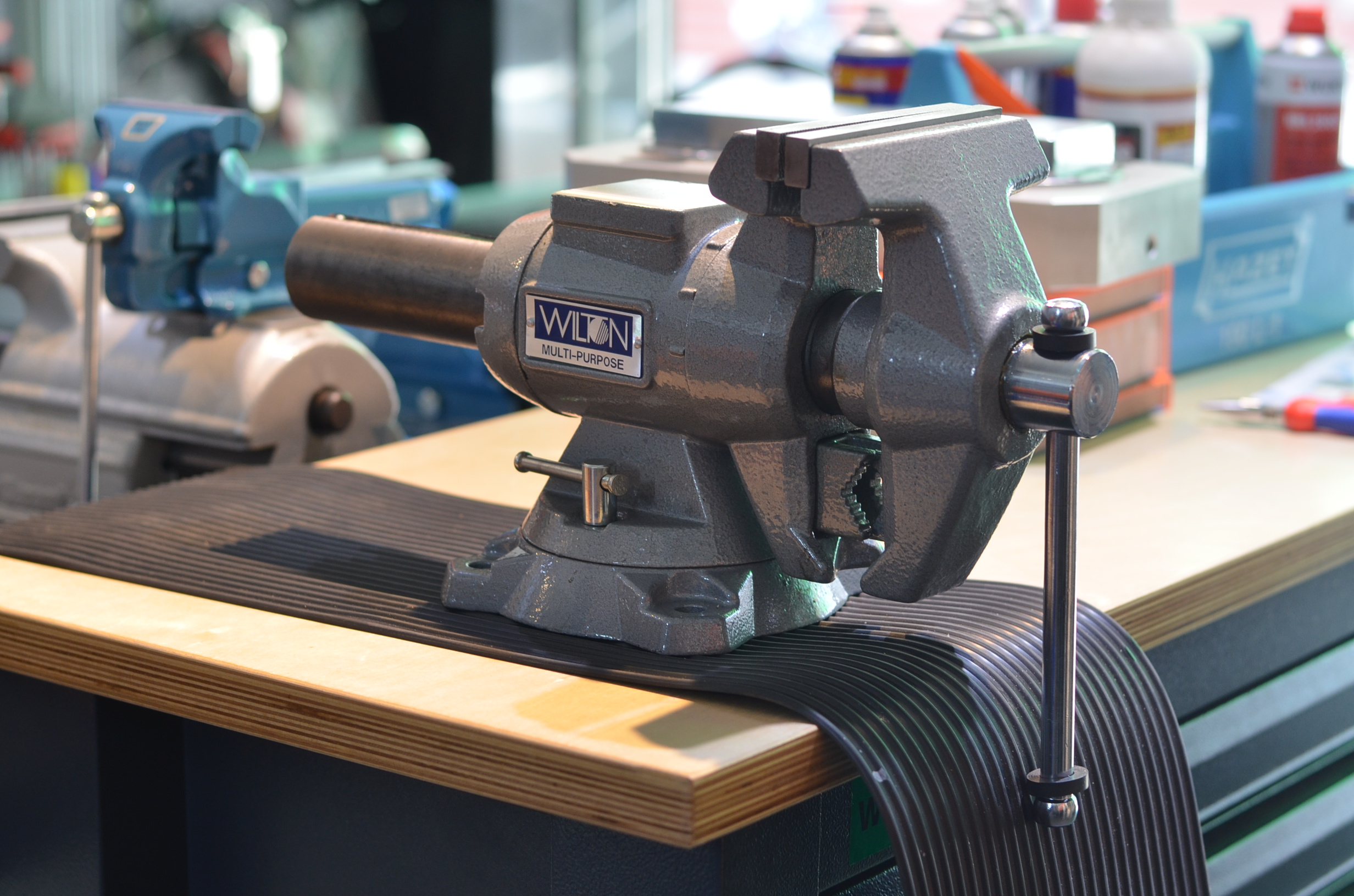 ETO WILTON 550P MULTI-PURPOSE BENCH VISE, 5-1/2&quot; RỘNG HÀM WILTON-28824 - HÀNG CHÍNH HÃNG