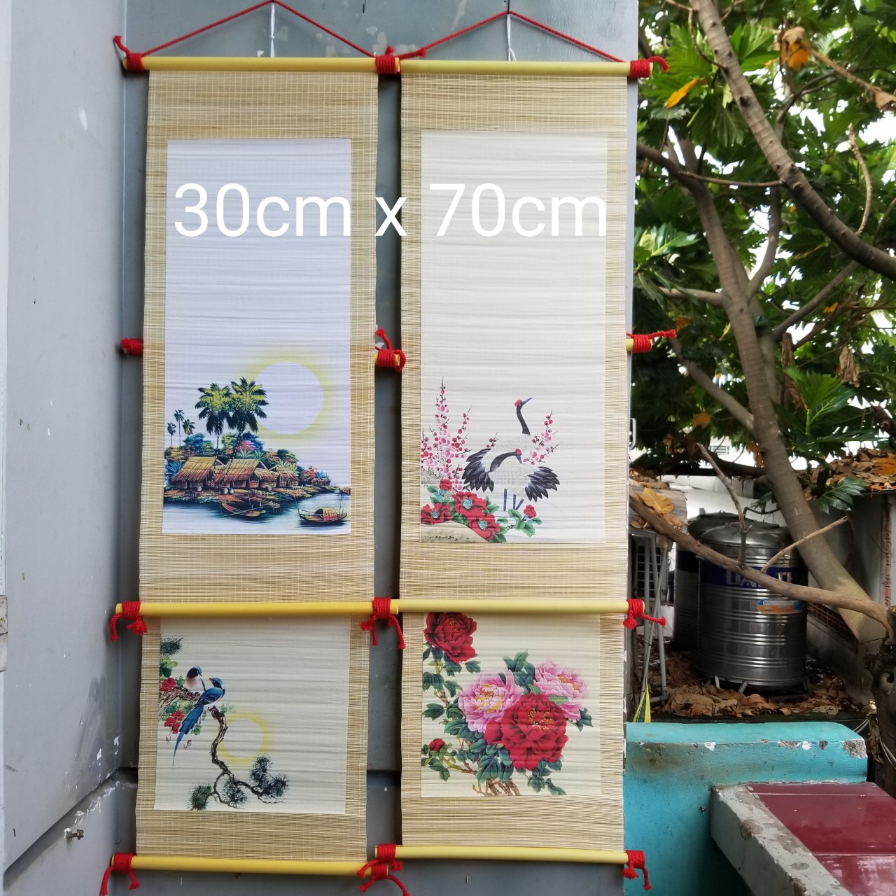 Bộ 4 mành tre viết thư pháp kích thước 30cm x 70cm. Nghiêng giấy bút mực viết thư pháp