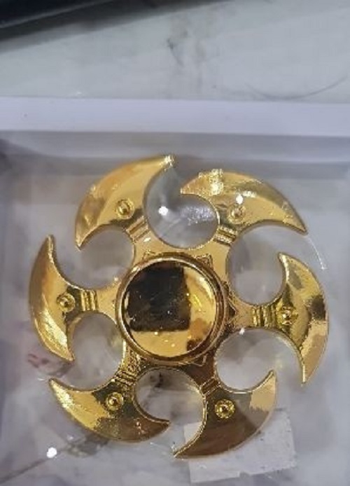 Con Quay Đồ Chơi Fidget Spinner Bằng Hợp Kim