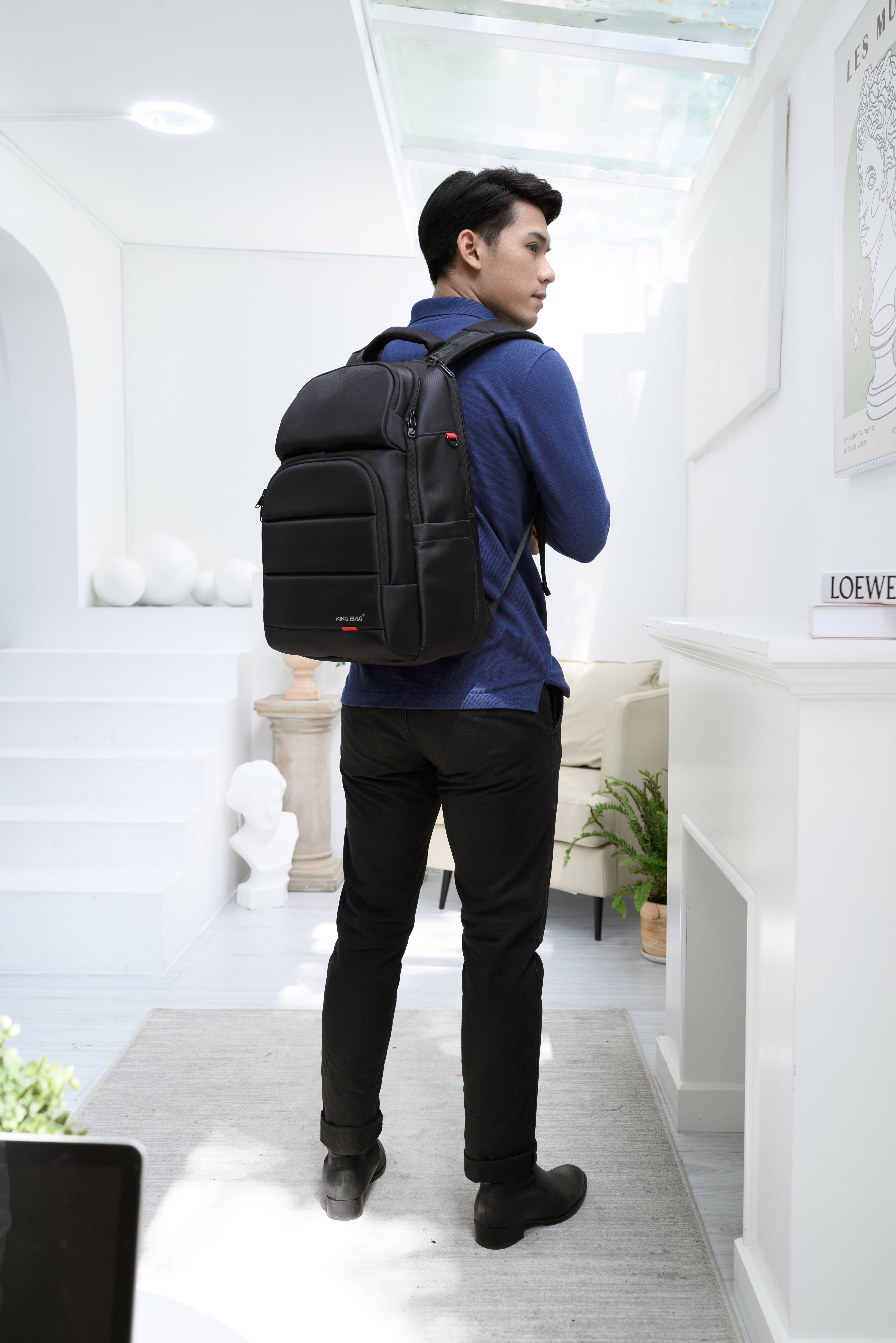 Balo laptop KINGBAG MARCUS 15”, nhiều ngăn sức chứa lớn, tích hợp USB, trượt nước, đai buộc vali, màu đen - Hàng chính hãng