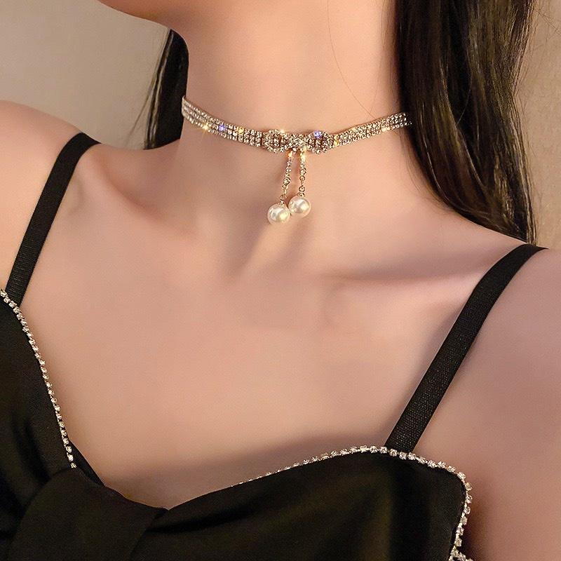 Choker đính đá nhân tạo hình nơ màu vàng sang chảnh