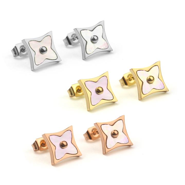 Bông tai nữ titan hoa 4 cánh thời trang ver11 WBT566 Không đen không gỉ sét