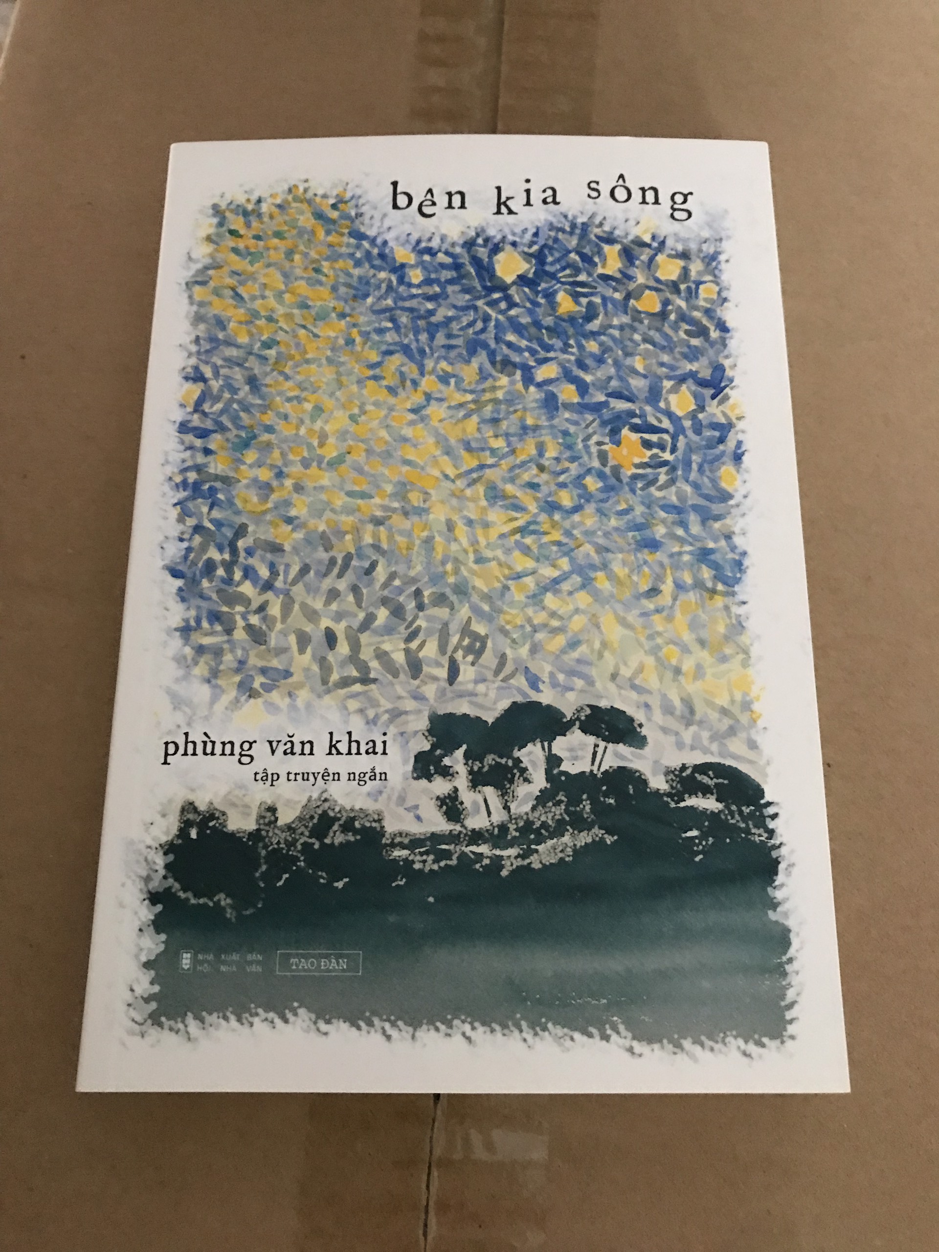 Bên Kia Sông - Phùng Văn Khai