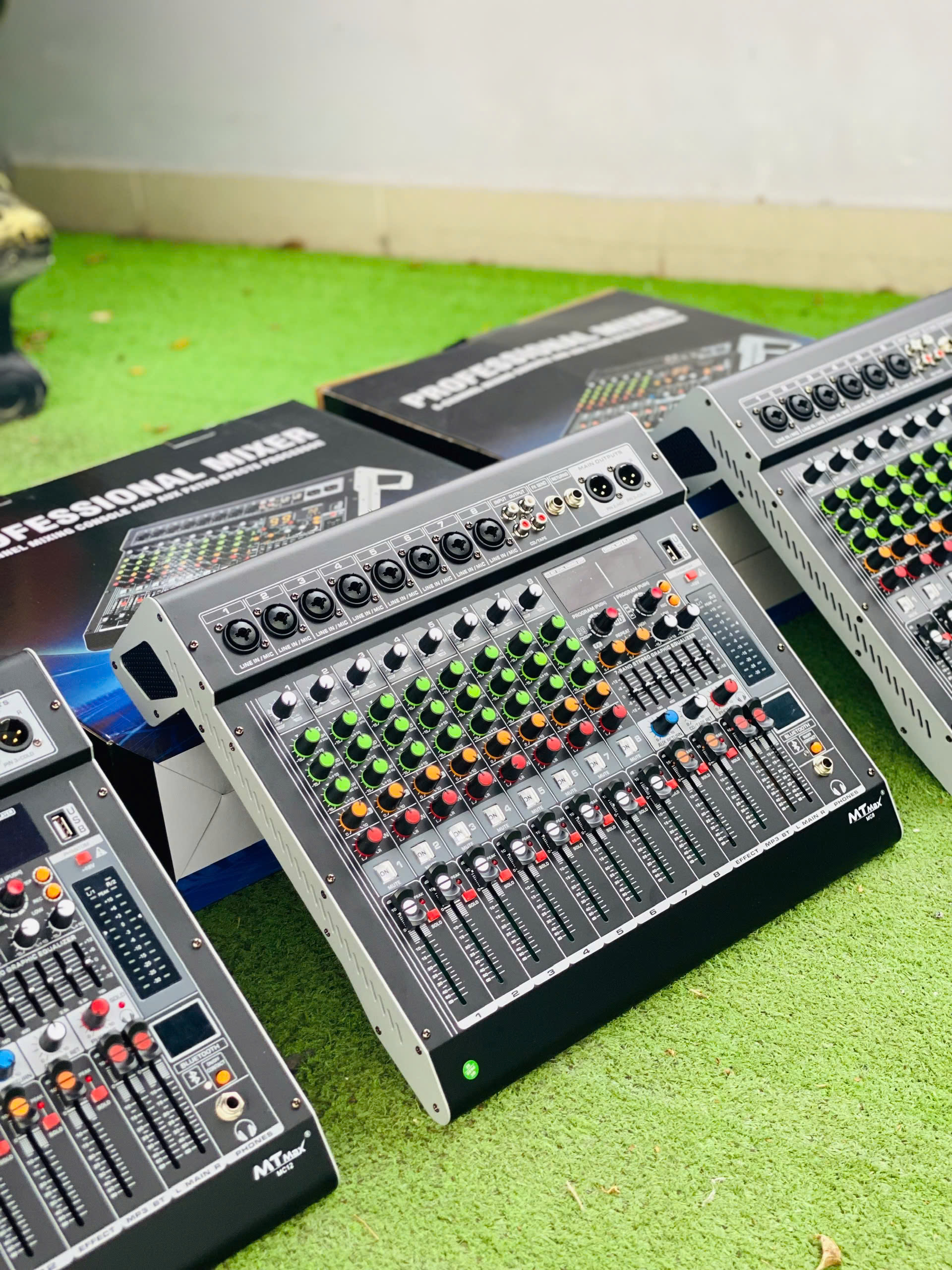 [tặng dây hoa sen] Mixer MC8 8 Kênh Chuyên Dụng nâng cấp âm thanh loa kéo, amply cũ Tích hợp Equalizer 99 hiệu ứng vang hàng nhập khẩu