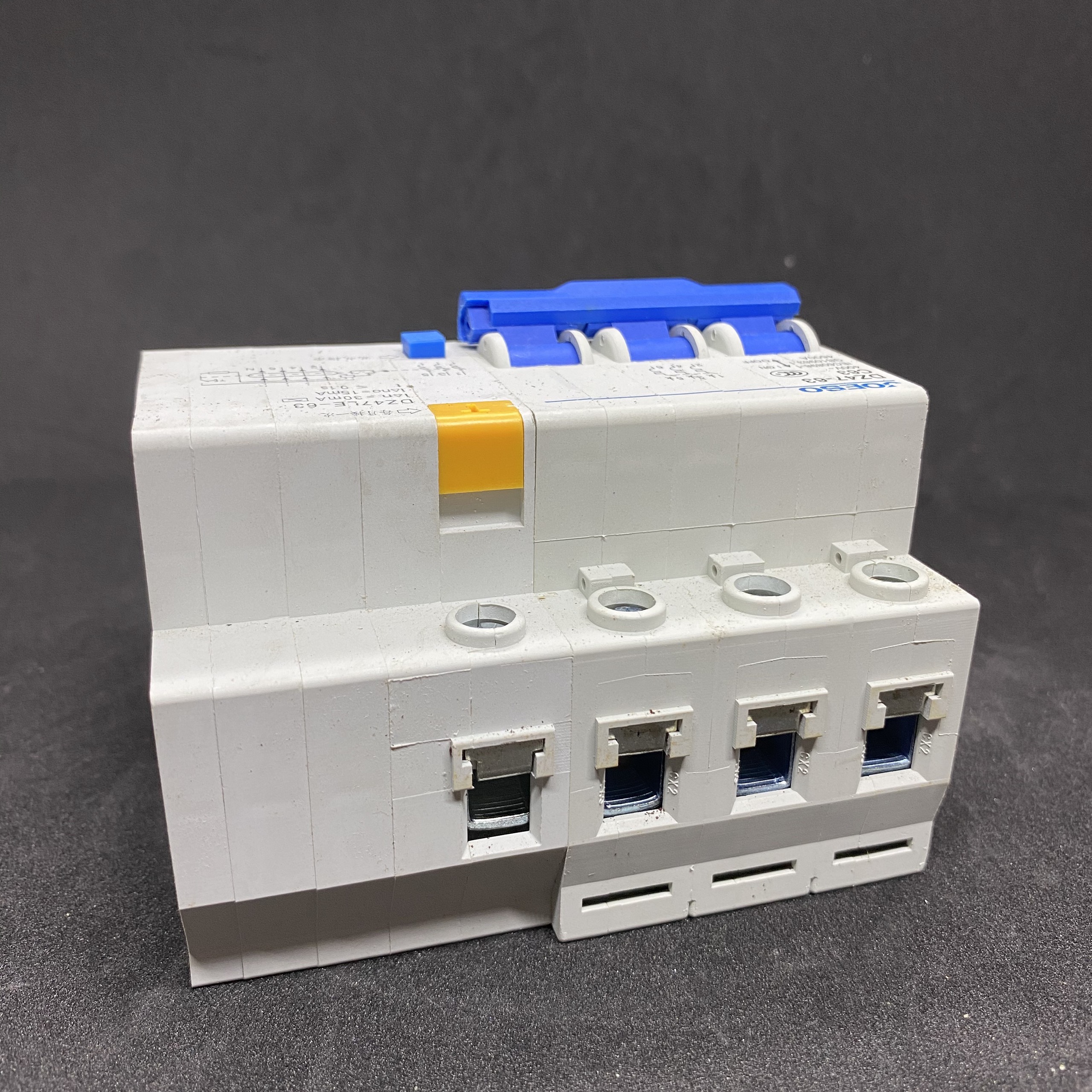 Attomat Chống Giật 3 Pha Loại 16A-32A-63A Điện: 220V