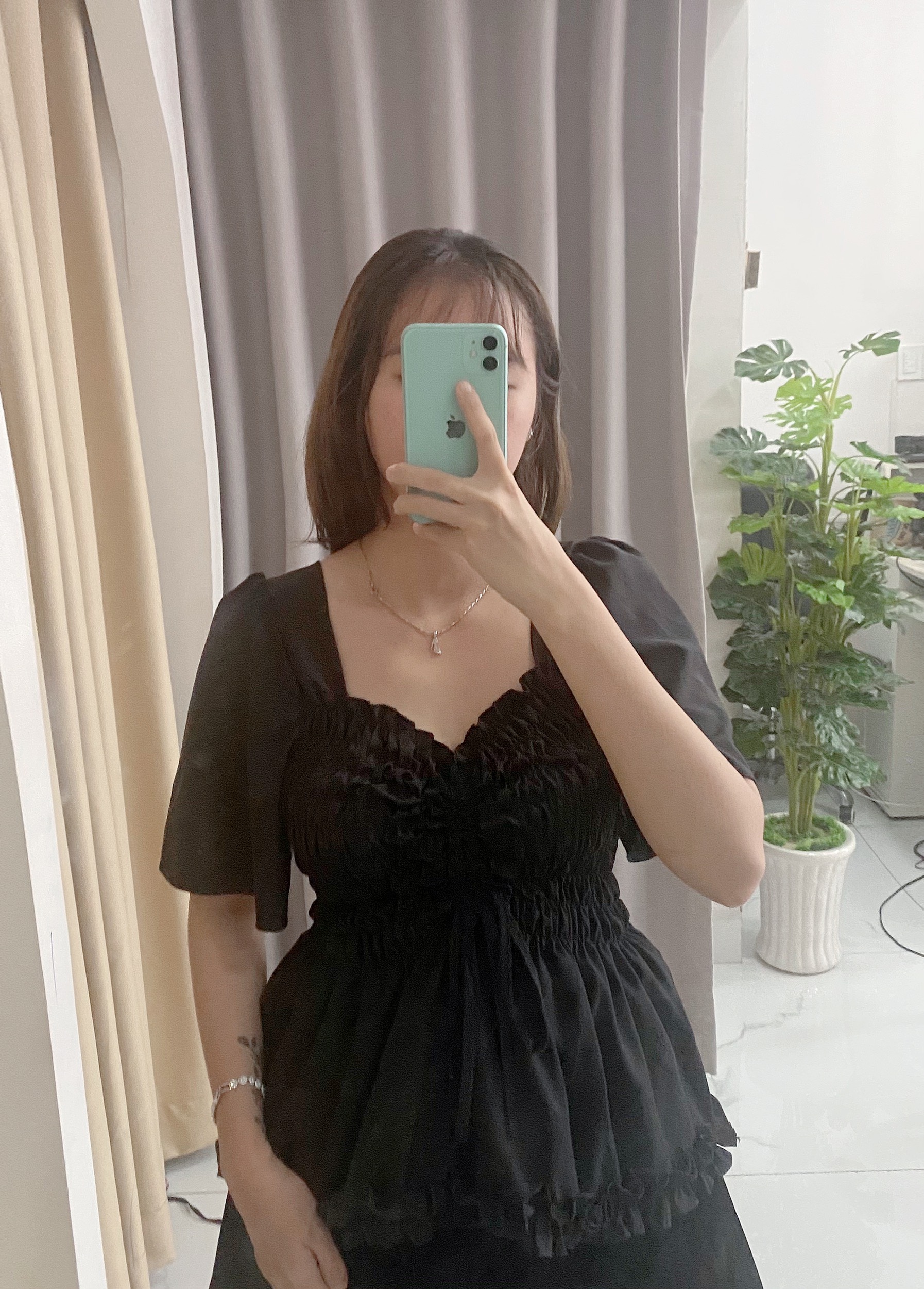 Áo gút ngực, áo hoa chất liệu mát không nhăn không ra màu V016
