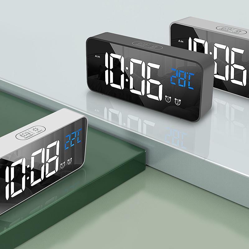 Đồng Hồ Báo Thức Kỹ Thuật Số Đèn LED Để Bàn Trang Trí Nhà Cửa