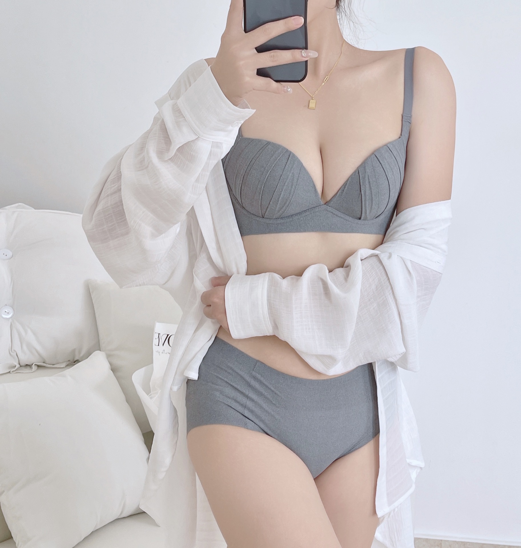 Áo Lót Nữ Nâng Ngực Không Gọng Chống Lộ Mỡ Lưng Mềm Nhẹ Cao Cấp B543