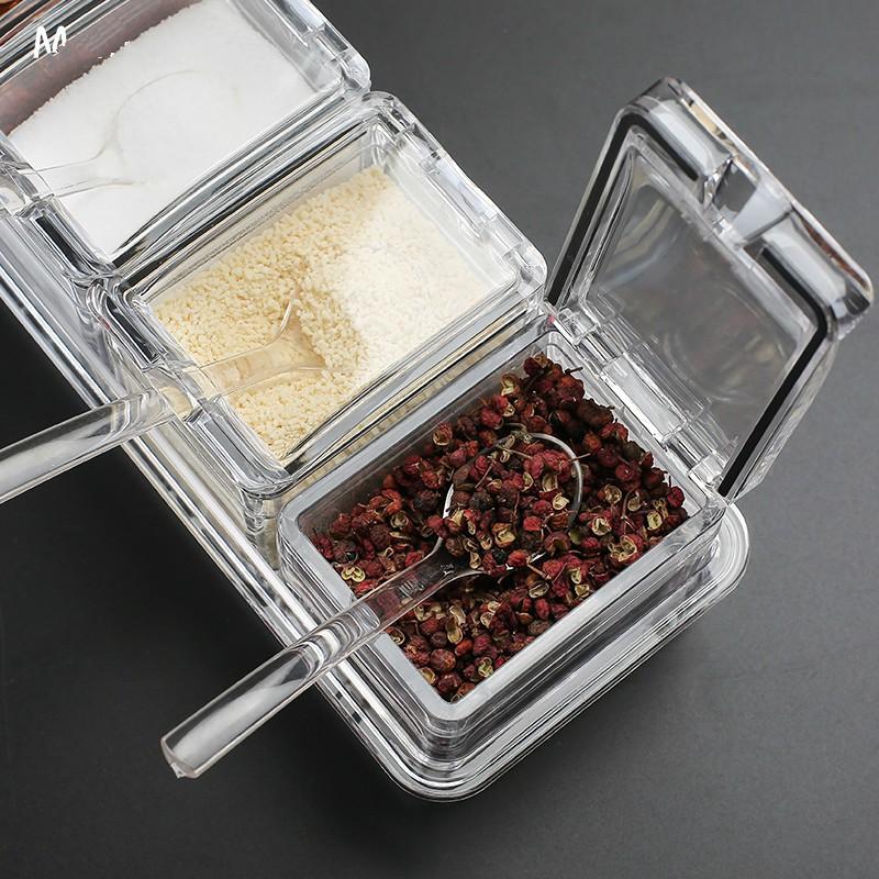 Hộp Gia Vị 4 Ngăn Bằng Nhựa Có Nắp