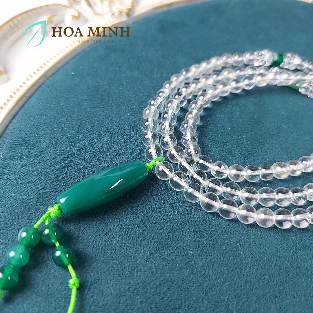 Chuỗi 108 hạt đá Thạch Anh Trắng trong trẻo size 6mm phối viên Thạch Anh Aventurine Mã Não xanh