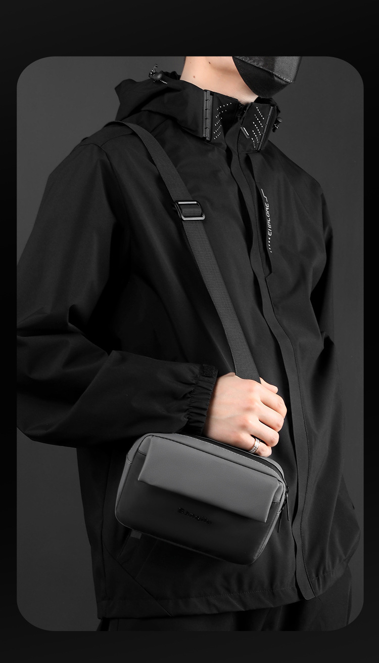 Túi đeo chéo nam phong cách mới - BEE GEE DCN9262