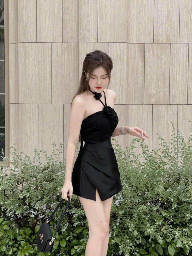 Đầm xoè tapta phối xốp cúp ngực kèm tag hoa