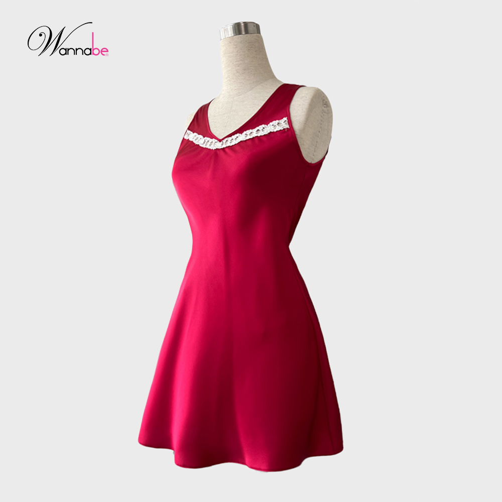 Đầm ngủ phi lụa cao cấp WANNABE DNS68 váy ngủ bản vai 4cm cổ tim phối ren đơn giản trang nhã