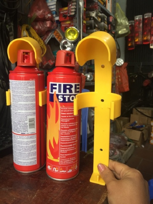 Bình chữa cháy mini Fire Stop 500ml dùng cho Xe hơi dạng xịt bọt