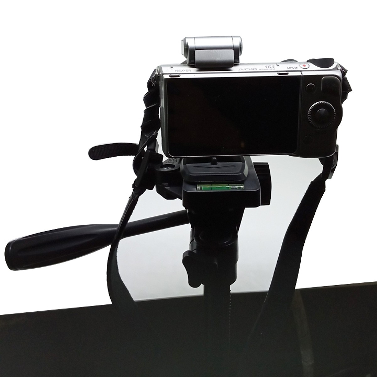 [Tripod] Chân đế điện thoại và máy ảnh Selfiecom 3366 có remote Bluetooth ( Giao màu ngẫu nhiên) - Hàng chính hãng