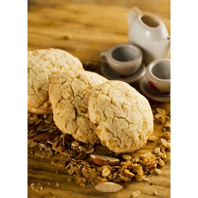 Bánh Quy Yến Mạch Oaties Royalty Ăn Kiêng Healthy Cho Người Giảm Cân - 300g