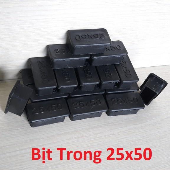 COMBO Bộ 10 chiếc Bịt nhựa loại 25x25, bịt đầu ống sắt hộp, núm, chụp, chân đế, nút cao su, chân bàn, ghế, ống hộp.