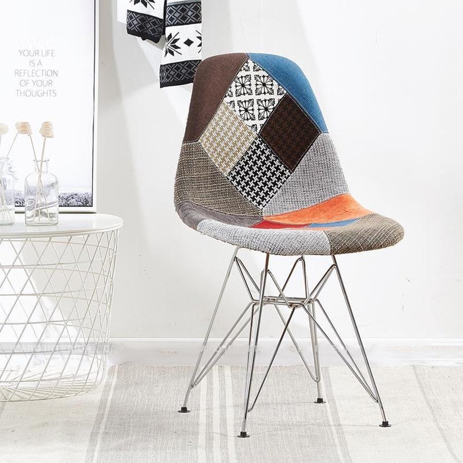 Ghế Eames thổ cẩm chân thép