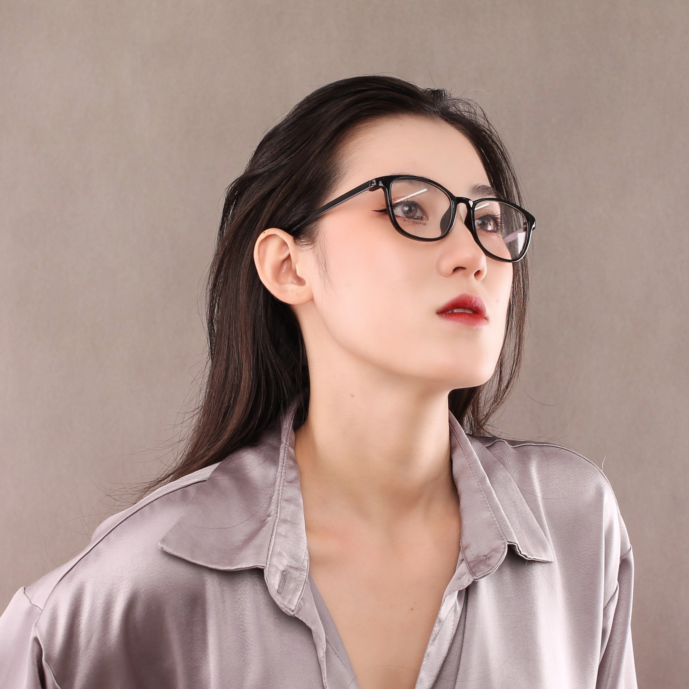 GỌNG KÍNH NHỰA TR90 SIÊU NHẸ 68112