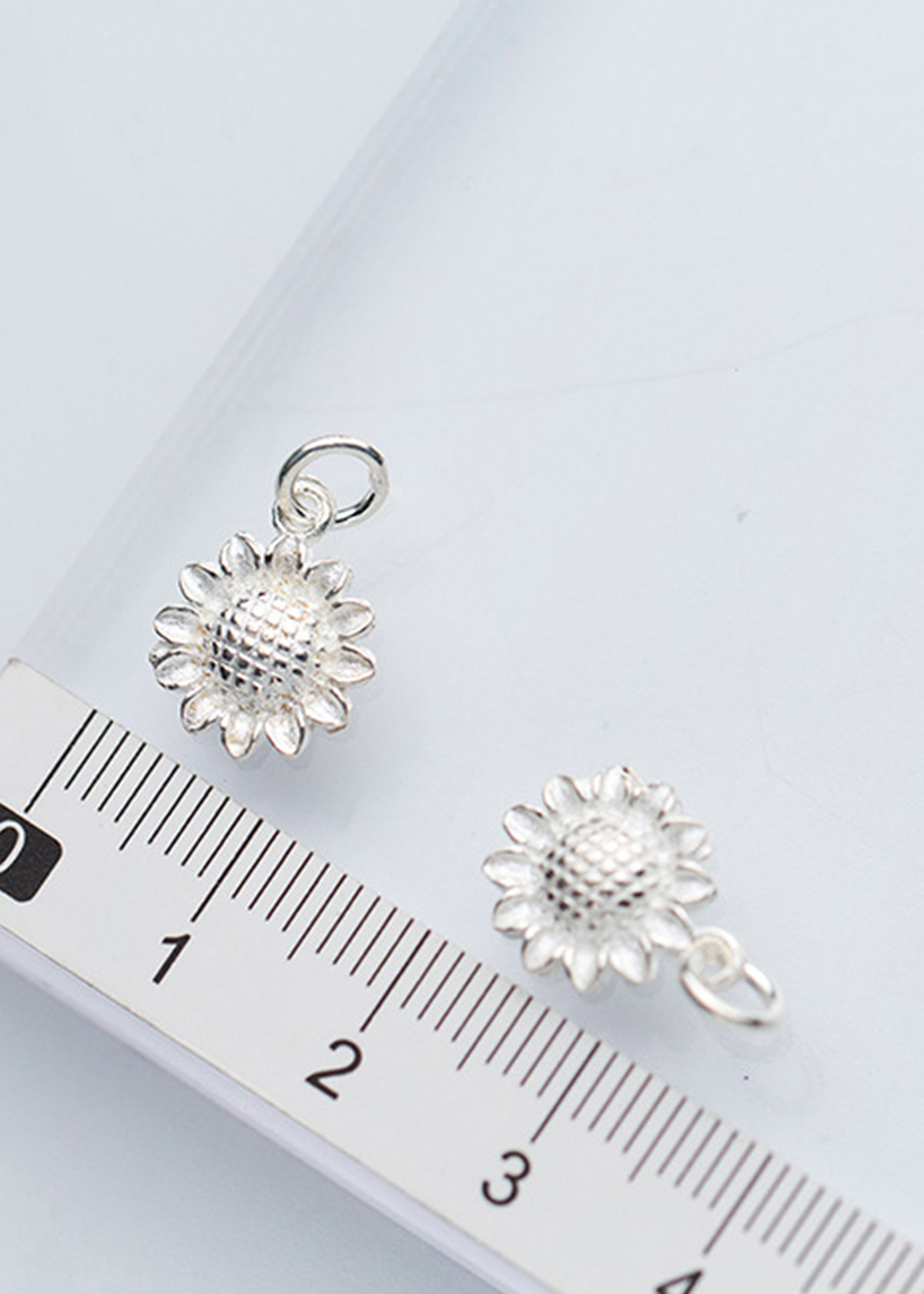 Combo 2 cái charm bạc Hoa hướng dương treo 2 - Ngọc Quý Gemstones