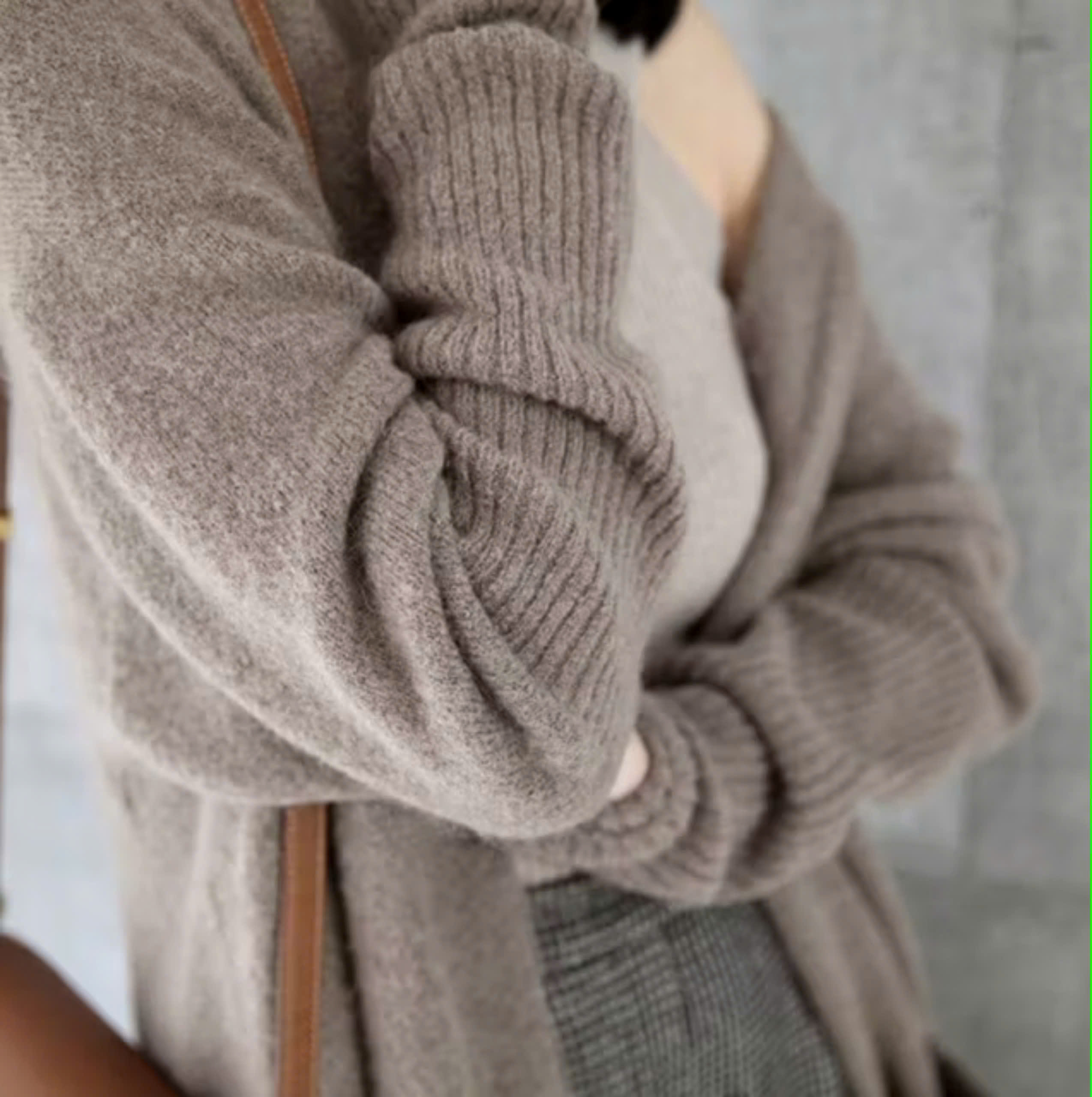 Áo khoác cardigan dáng dài len dệt kim mềm mại dày dặn phong cách Hàn Quốc có 2 bên túi