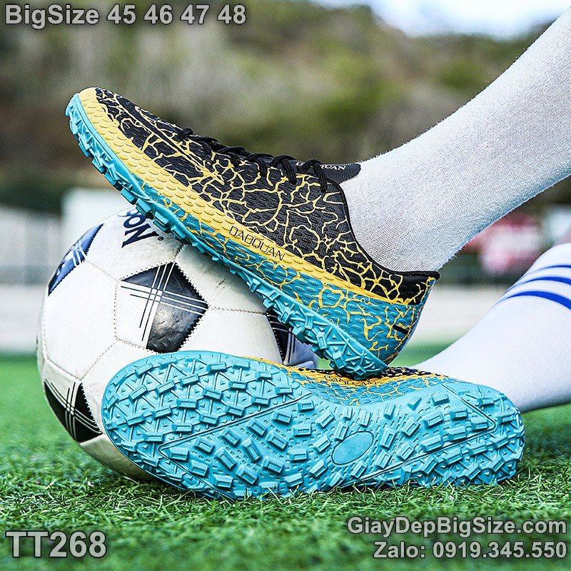 Giày đá bóng sân cỏ nhân tạo cỡ lớn 45 46 47 48 cho nam cao to chân ú bè. Big size soccer shoes for wide feet