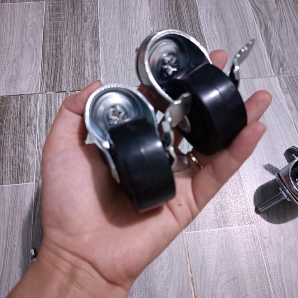 Kệ sắt bậc thang 3 tầng vỉ lưới ô vuông,giá,kệ đang năng nhiều kích thước,có bánh xe