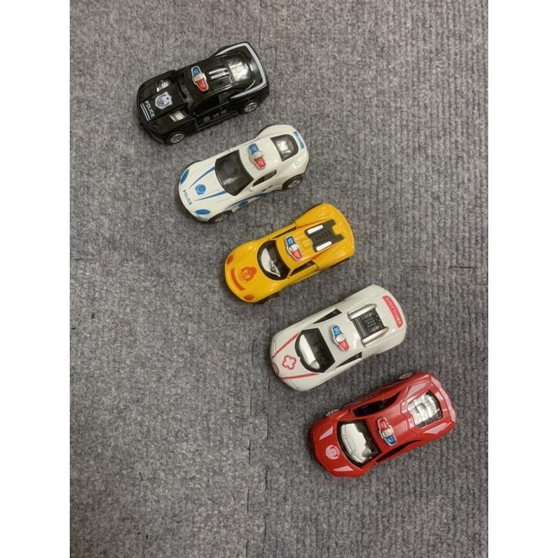 Set 5 Ô Tô Cảnh Sát Đồ Chơi Bằng Kim Loại