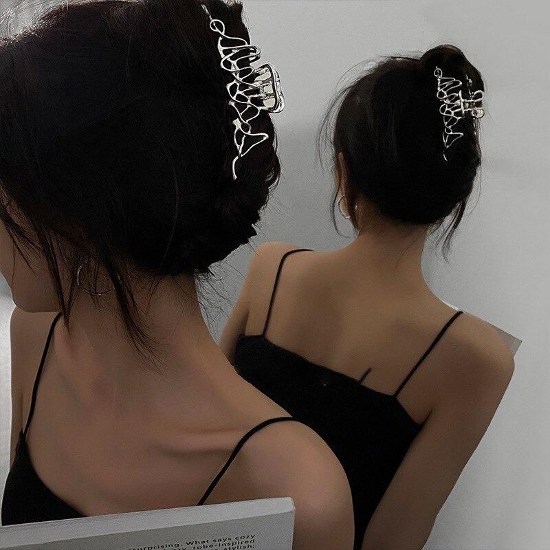 Kẹp tóc kim loại tạo kiểu dáng độc đáo thời trang cho nữ