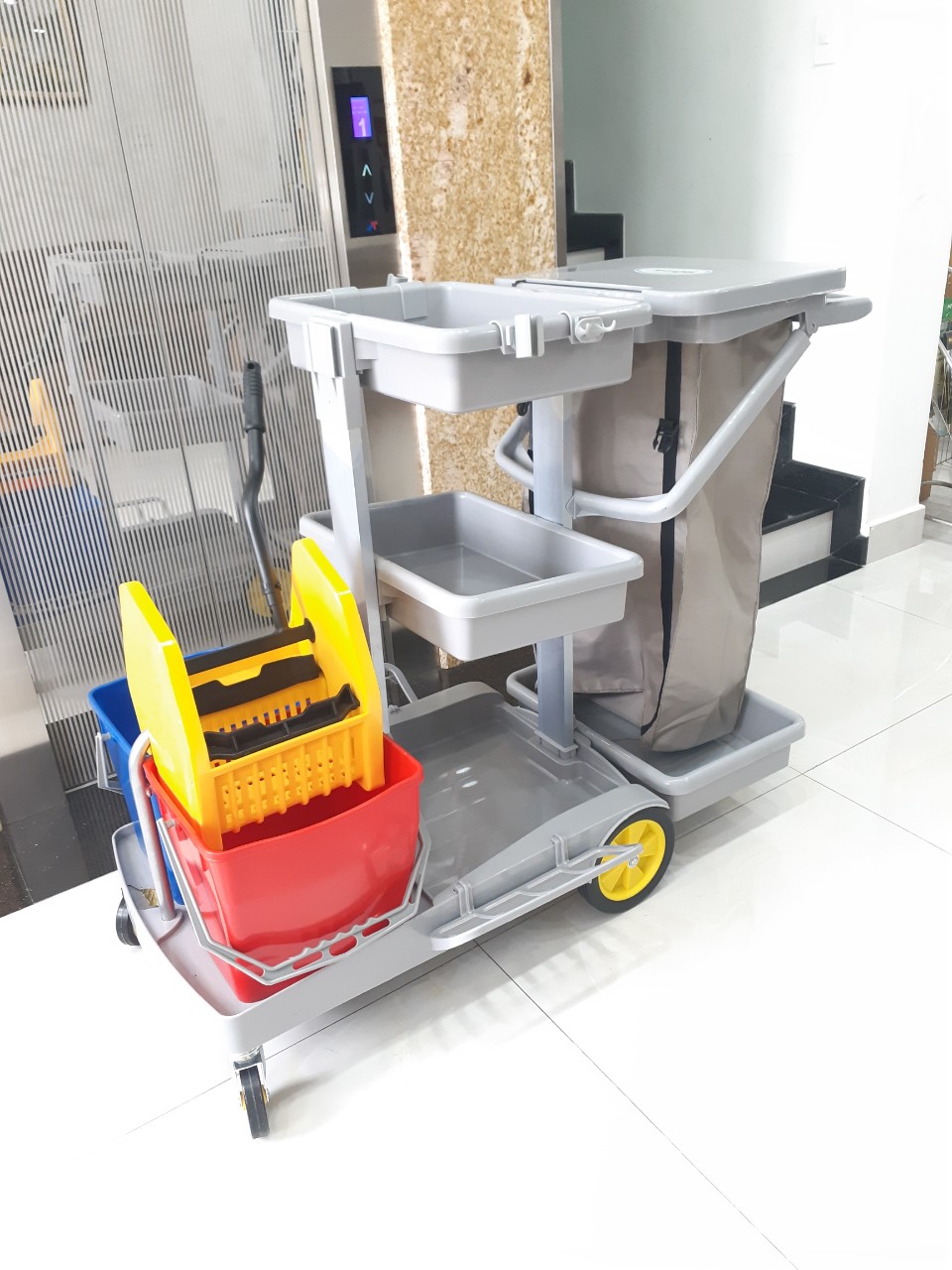 Xe làm vệ sinh đa năng Hiclean HC779, bằng nhựa, 3 tầng