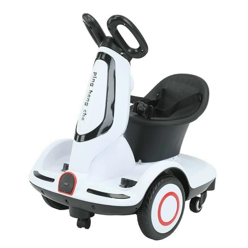 Xe điện trẻ em kèm điều khiển,xe xoay vòng cho bé, thăng bằng 360 độ