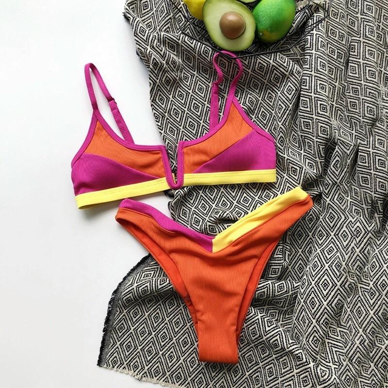 Bikini sexy phối màu khoét mông cao siêu đẹp