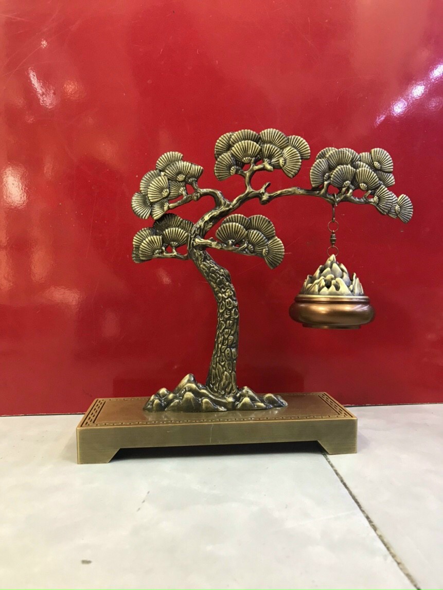 Vật phẩm phong thủy - Xông trầm cây tùng lá xòe (kt 26x28cm)