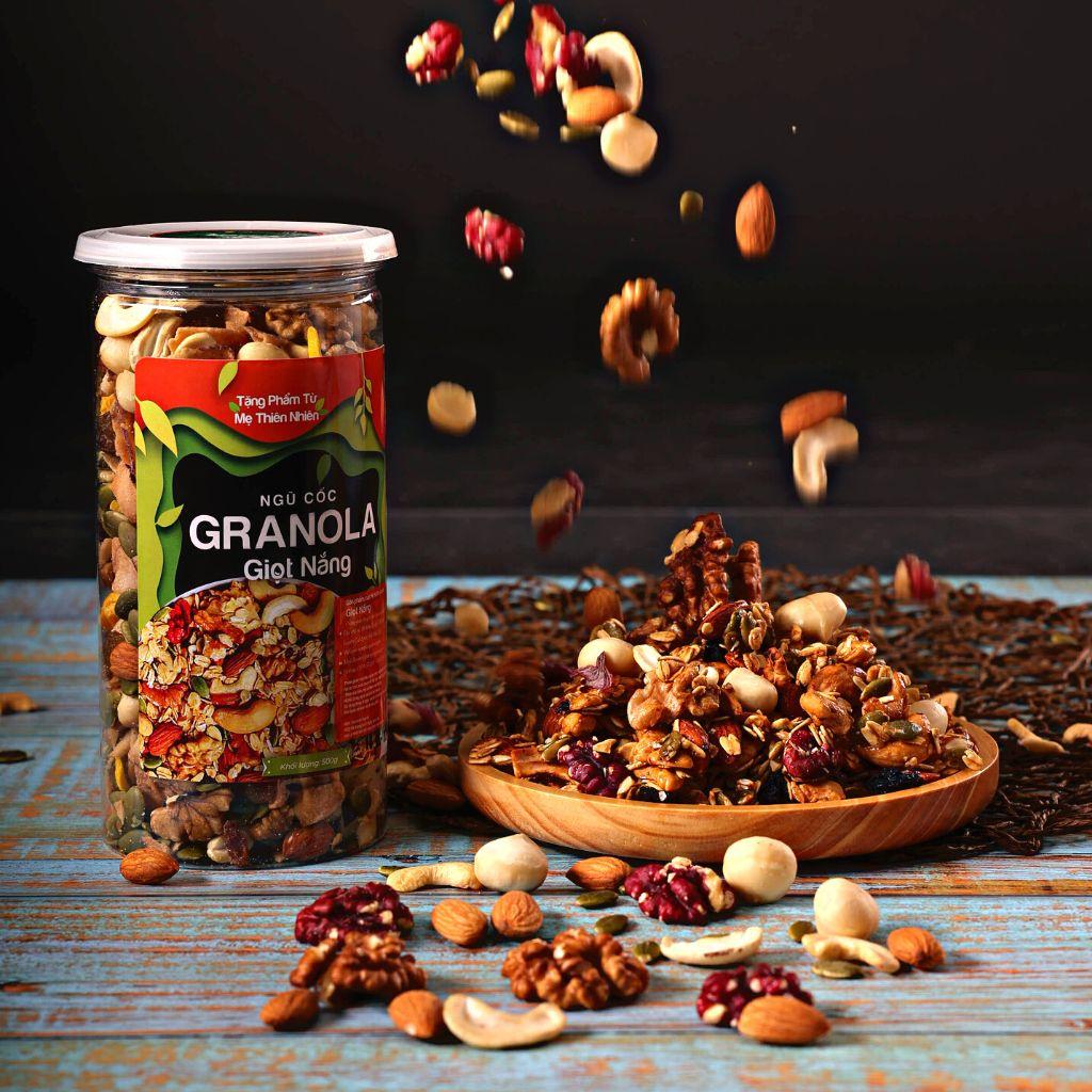 Ngũ cốc hạt granola siêu hạt eat clean không đường hỗ trợ giảm cân cung cấp dinh dưỡng hộp 500g từ Nông Sản Giọt Nắng