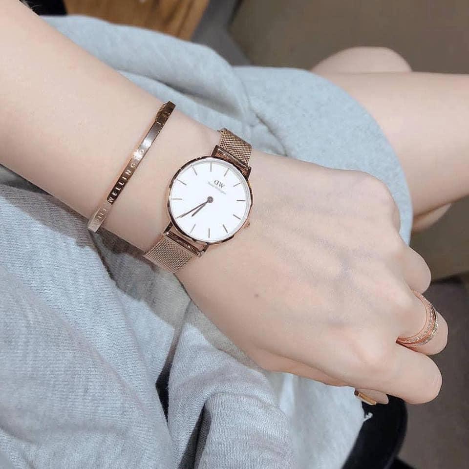 Đồng Hồ Nữ Daniel Wellington màu vàng hồng kèm lắc tay DW size S Size 32mm