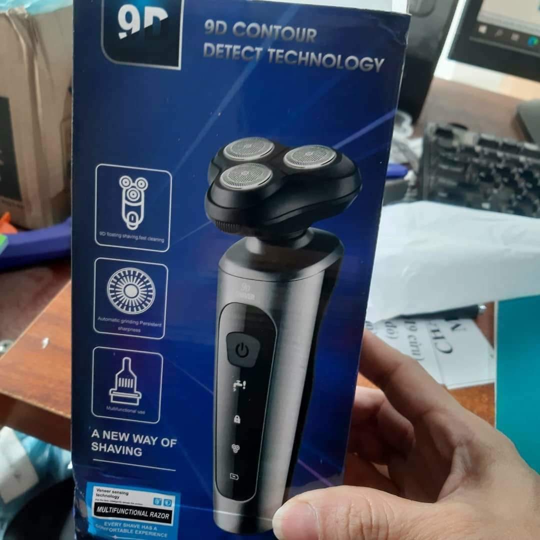 Máy Cạo Râu 9D Shaver 4in1 Kèm 6 Phụ Kiện Cao Cấp