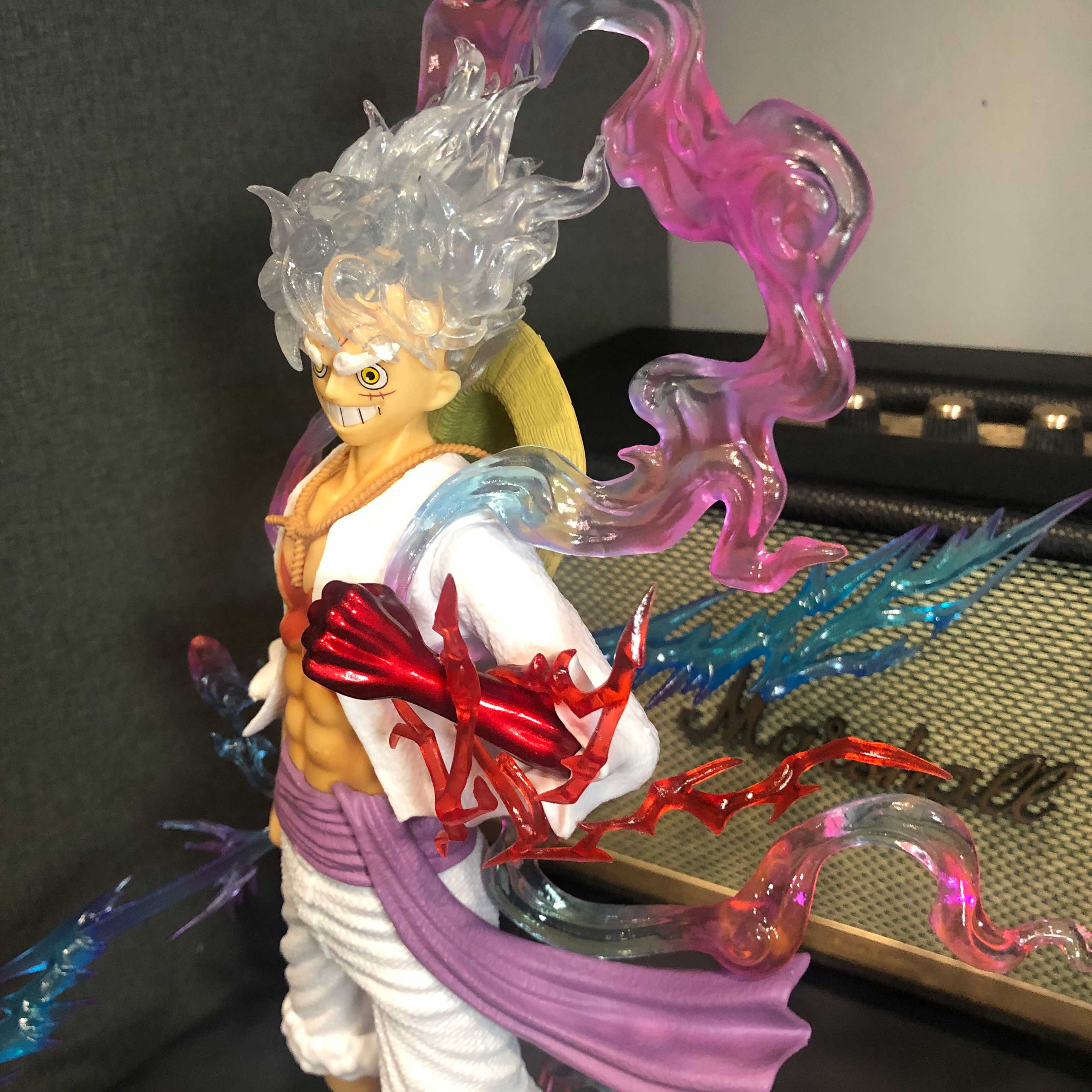 Mô hình Luffy Gear 5 cao 34 cm - One Piece