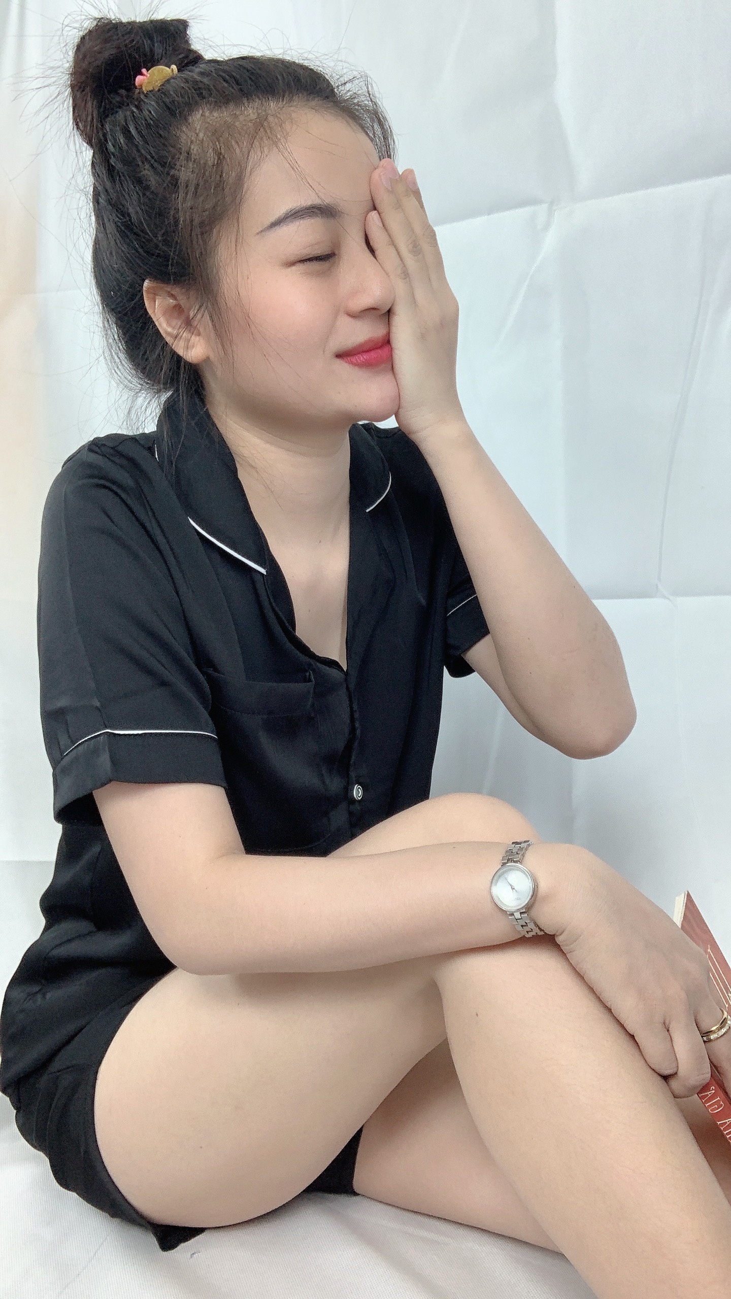 Bộ mặc nhà nữ Pijama thiết kế vải lụa satin mềm mại -thiết kế đơn giản trẻ trung_DB01